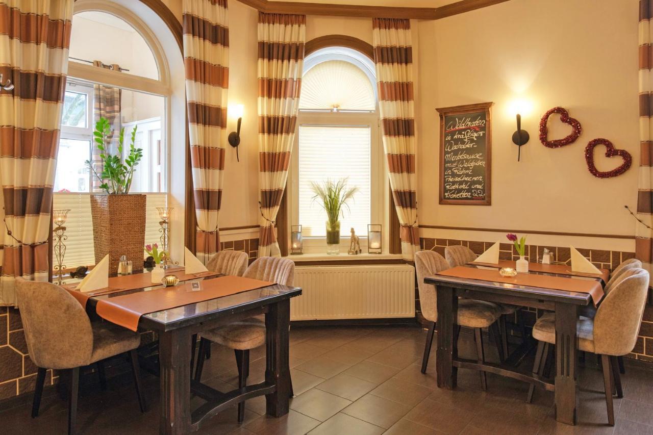 Hotel-Restaurant Holsteiner Hof Geesthacht Eksteriør bilde