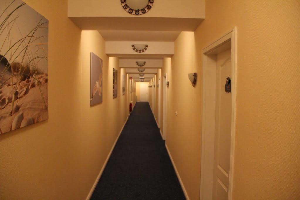 Hotel-Restaurant Holsteiner Hof Geesthacht Eksteriør bilde